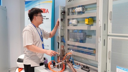 飛躍的創(chuàng)造 評析張江輝研發(fā)的機電一體化設備成品【文末附 核心硬件匯編資源展示】